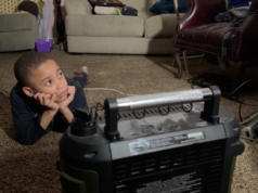 Semanas após a tempestade de gelo no nordeste do Mississippi, 25.000 ainda sem energia