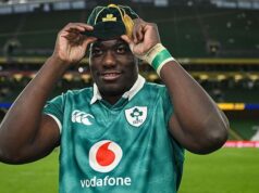 Sexton: Abuso terá prejudicado a estreia de Edogbo na Irlanda