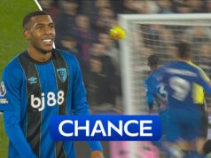 Tão perto!! Rayan acerta a trave para o Cherries