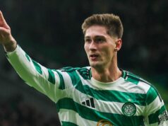 Cvancara sai do alvo e o Celtic ultrapassa o Rangers