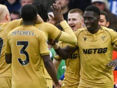 Palace quebra sequência sem vitórias ao vencer o vaiado Brighton