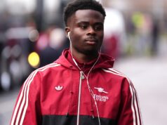 Arsenal x Chelsea ao vivo na Sky: Gunners esperando a preparação física de Saka