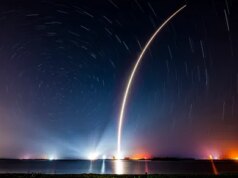 A SpaceX pode estar explorando um telefone Starlink, embora Elon Musk diga o contrário