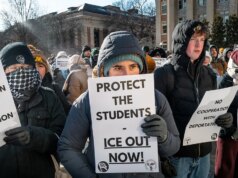 Boletim Campus Radicals: Grupo ligado à Antifa diz aos estudantes para se mobilizarem, estudantes universitários fingem deficiências