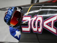 Kaillie Armbruster Humphries e Jasmine Jones garantem o bronze no bobsled de duas mulheres pela equipe dos EUA