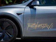Tesla Robotaxis supostamente travando a uma taxa 4x maior que a dos humanos