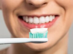 Estes são os cremes dentais clareadores que os dentistas recomendam aos seus pacientes