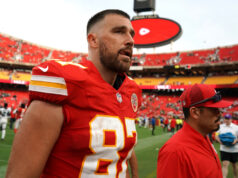 Andy Reid diz que Chiefs e Kelce estão em ‘comunicação’