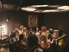 No Catch One, um concerto de funk transporta você para 1974 – e é um teatro envolvente no seu melhor