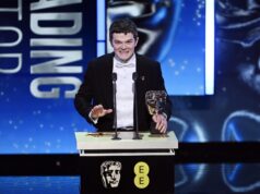 Dentro da sala do BAFTA Awards, organizado por Alan Cumming, além de uma lista completa dos vencedores