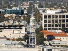 Congresso teme perda de empregos em Hollywood em meio à aquisição da Warner Bros.