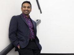 ‘Right here Lies Love’ finalmente chega a Los Angeles – com sua abordagem musical sobre a corrupção mais relevante do que nunca