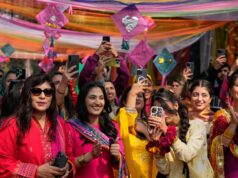 A capital cultural do Paquistão explode em cores quando o pageant Basant encerra um hiato de 20 anos