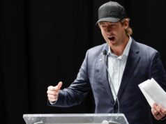 De YouTuber a piloto da NASCAR: Cleetus McFarland expande seu currículo de corrida em Daytona