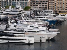 Yacht Havers estão perdendo acesso à teca porque ela financiou a Junta de Mianmar