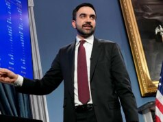 Mamdani promove Nova York, onde ‘toda família pode pagar uma casa’, critica a ‘crueldade’ do ICE em meio a repercussões no orçamento